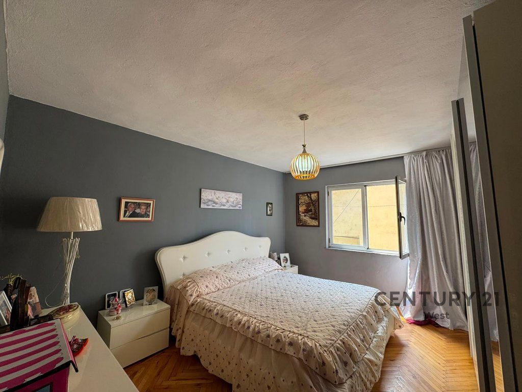 Apartament 3+1 📍 Shkolla e baletit