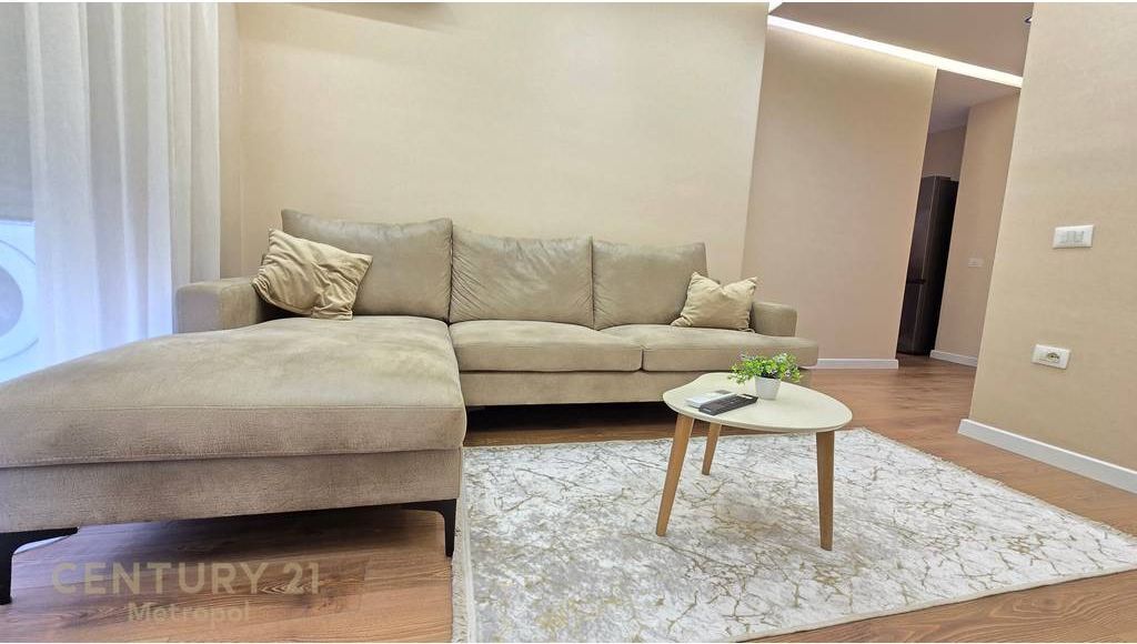 Apartament 1+1 me Qera, Rruga Mine Peza, Donika Center