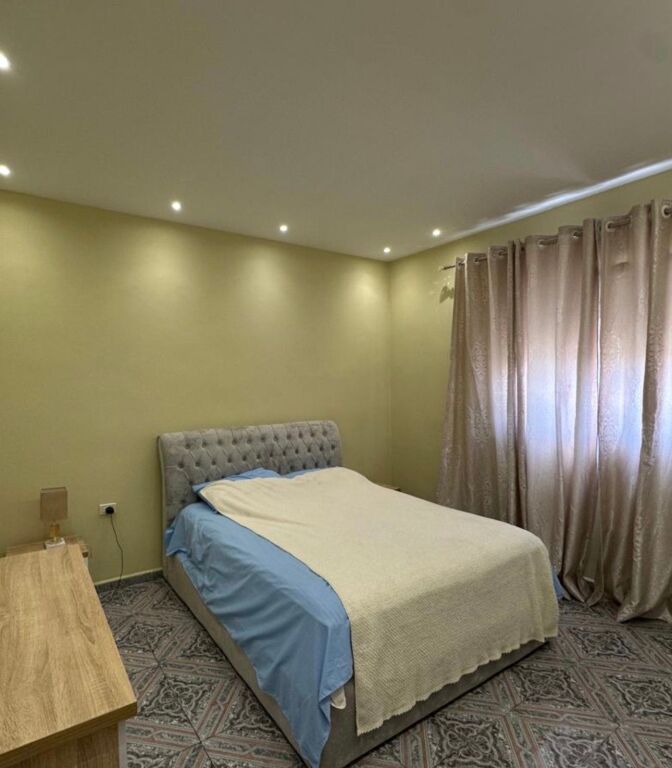 Apartament me qera 2+1+ parkim  Ish Sheshi Shqiponja