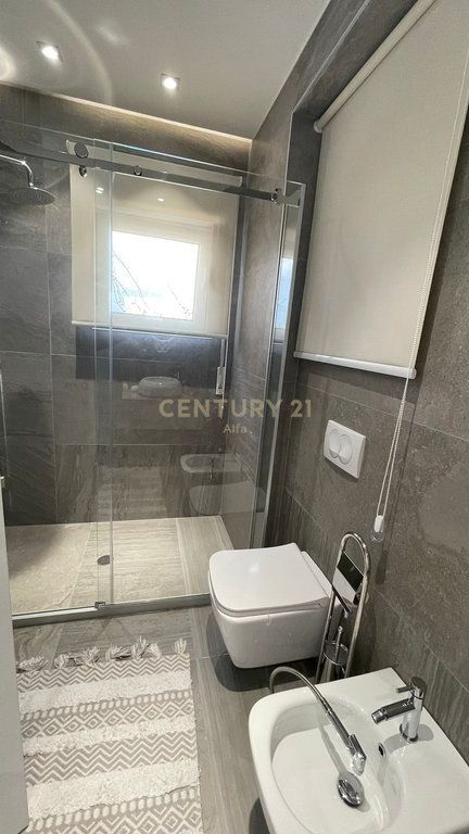 Qira Vilë Premium me Pishinë, Rezidenca Kodra e Diellit 2