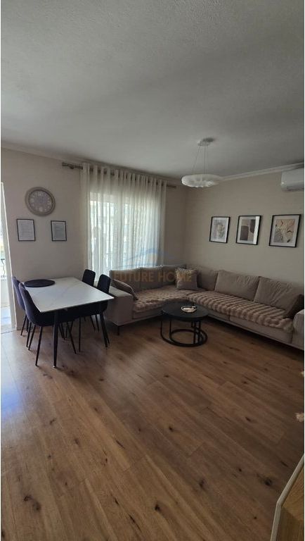 Affitto , Appartamento 2+1 , Via Dritan Hoxha , Tirana