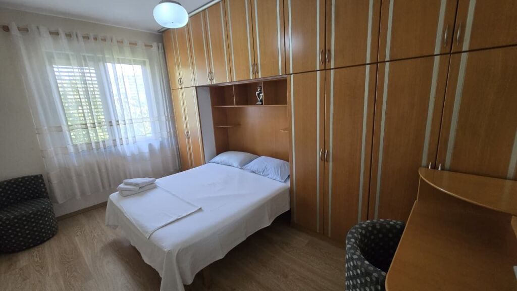 Apartament me qera 2+1 perballe Tajvanit  id 5533