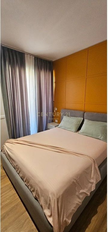 Apartament Premium 1+1 me Qera, Rruga Siri Kodra