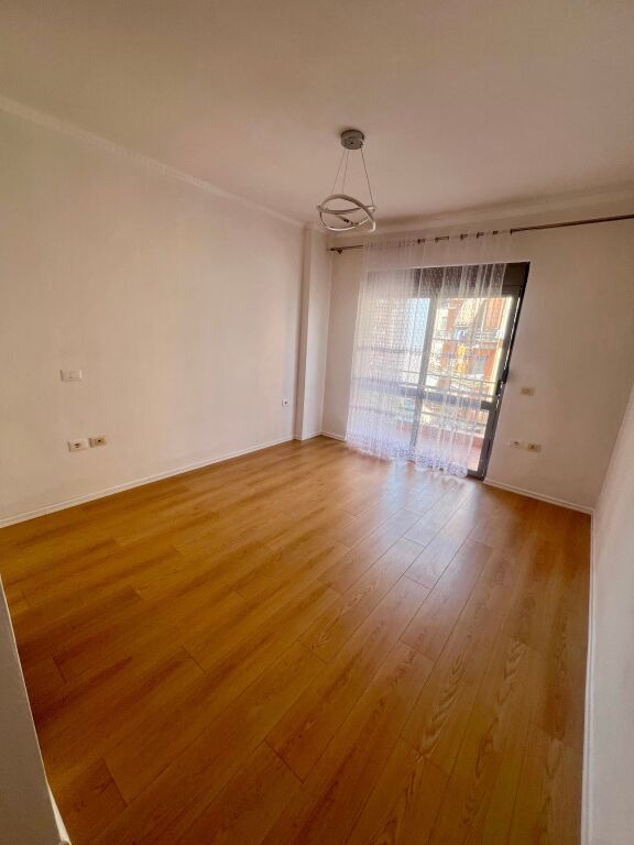 📣 SHITET Apartament 2+1 Me 2 Tualete 📍 Fresk ✨