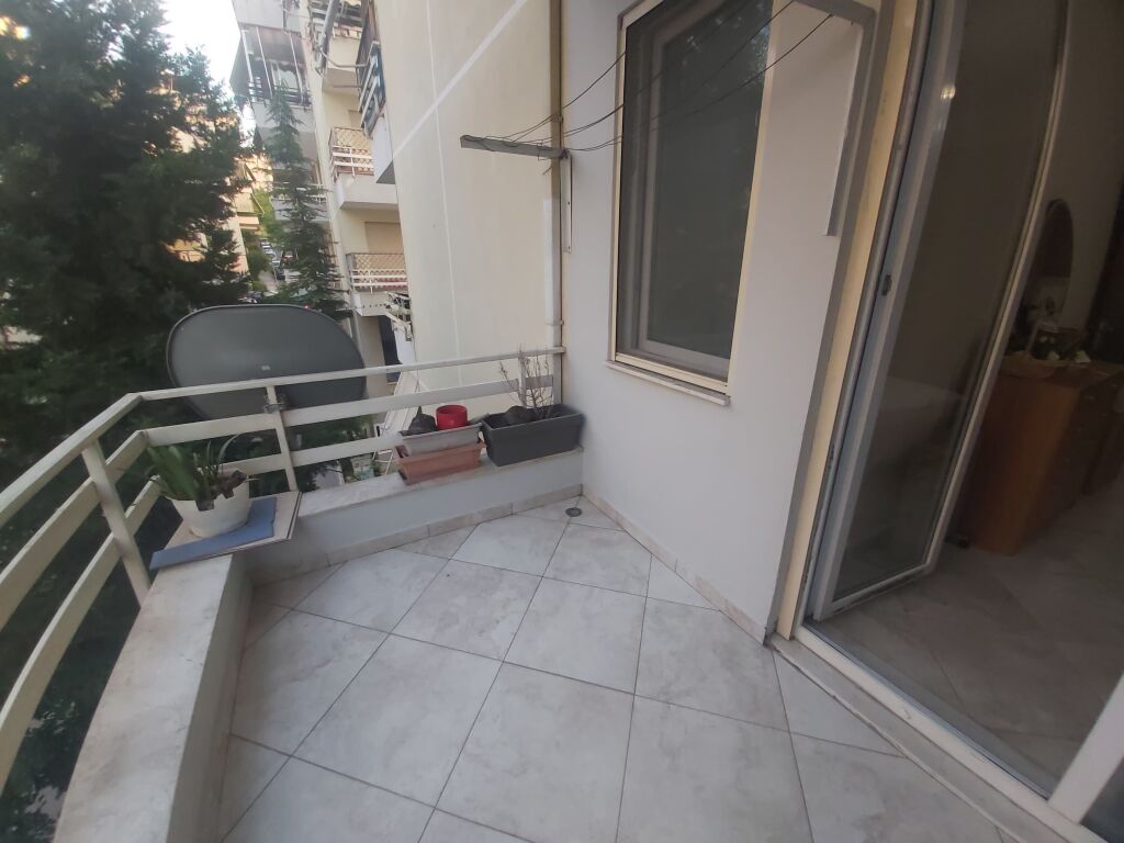 Jepet me qera apartament 2+1 prane Kopshtit Zoologjik