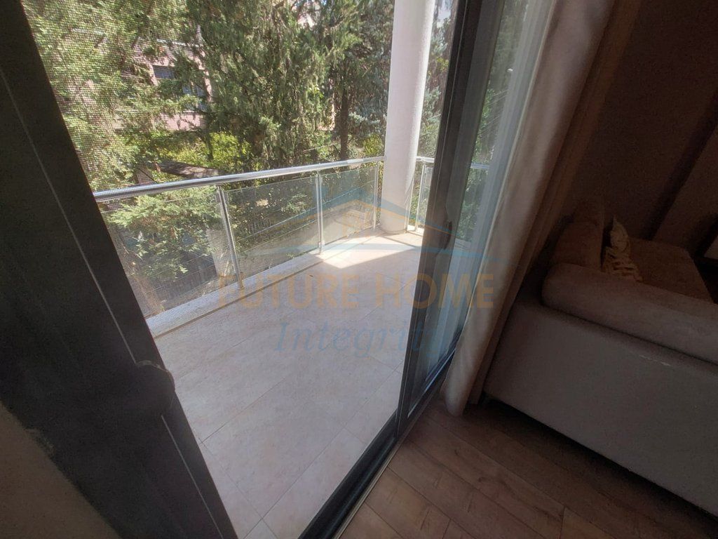 Affitto, Appartamento 2+1, Ali Demi, Tirana.