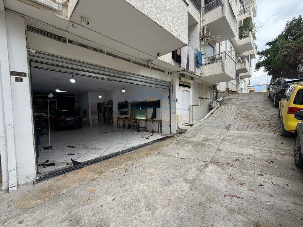 For sale, Business Unit, Fresk, Tirana