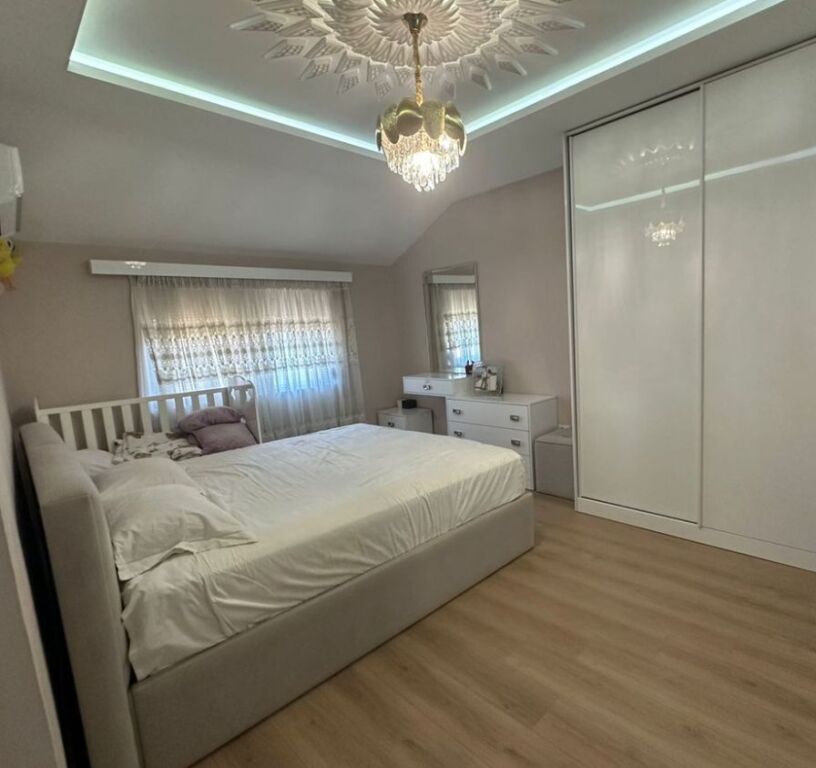 Jepet me qera apartamenti 2+1