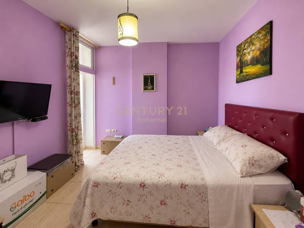E Bogdaneve Street - 1+1 For Rent 5 Minutes From The Center Building With Elevator 500 € /Month 50,000 Lek /Month