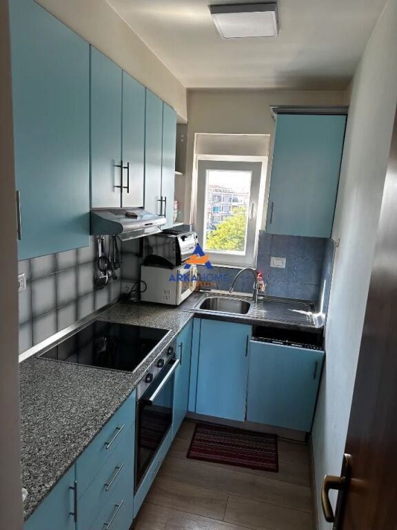 JEPET ME QERA APARTAMENT 2+1 + BALLKON " BRRYLI " 650 €