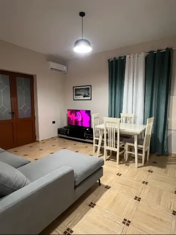 Qera | Shtëpi private 1 + 1 | Don Bosko | 480 €/muaj