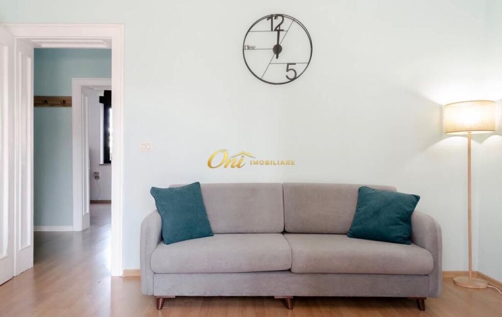 RRUGA E BARRIKADAVE APARTAMENT PER QERA 3+1