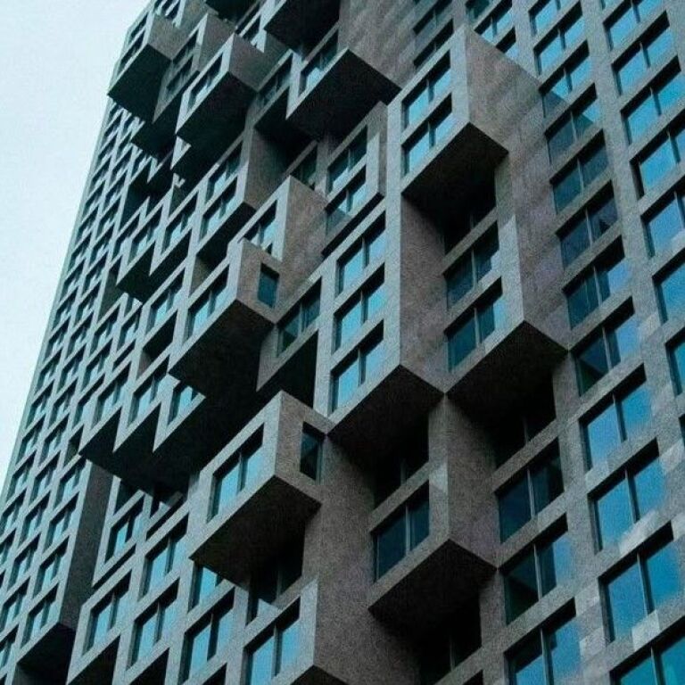 SHITET ZYRË – DOWNTOWN ONE