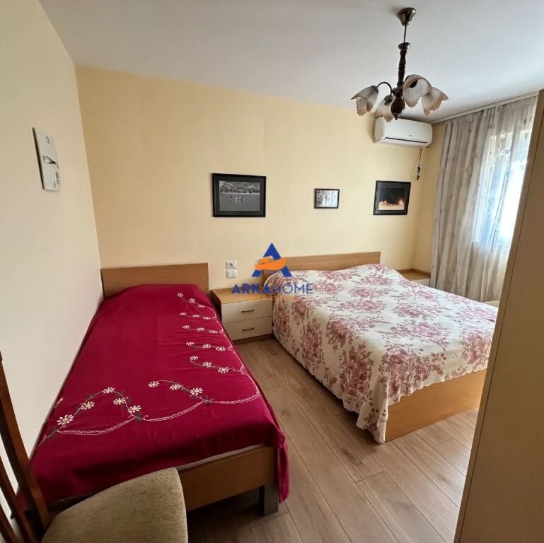 JEPET ME QERA APARTAMENT 2+1 + BALLKON " BRRYLI " 650 €