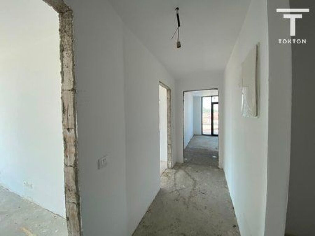 SHITET, APARTAMENT 2+1+2+POST PARKIMI, LAKE VIEW RESIDENCE, LIQENI ARTIFICIAL, TIRANË