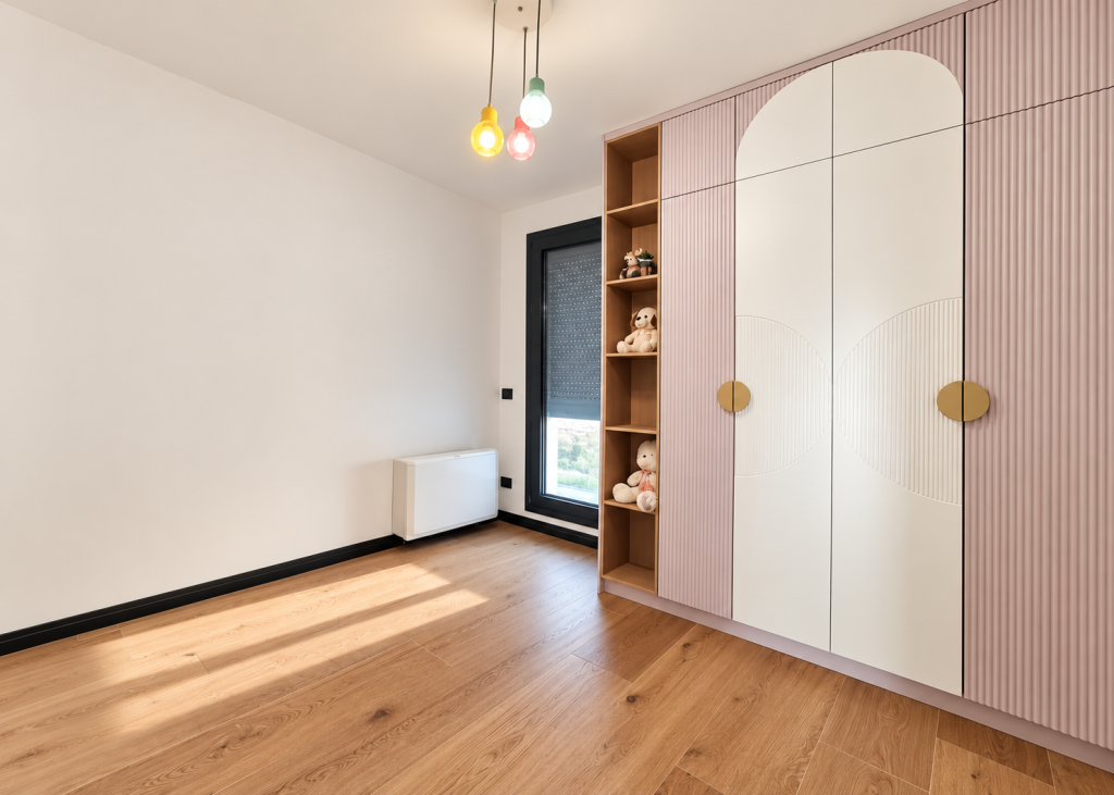 APARTMENT 3+1+2 With VERANDA +2 PARKING SPOTS FOR RENT In TEG