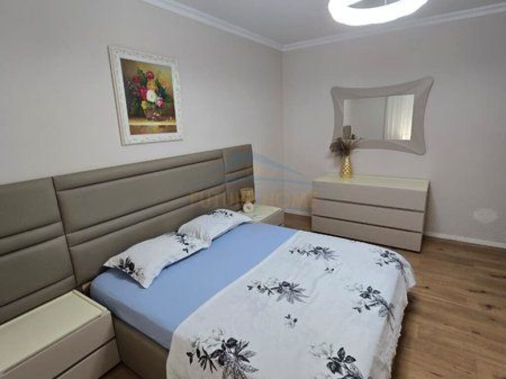 Qera , Apartament 2+1 , Rruga Dritan Hoxha , Tirane