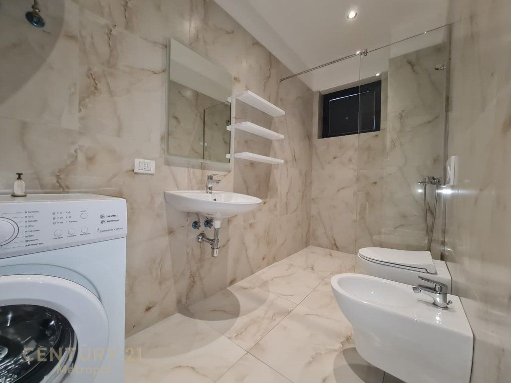 Appartamento 2+1+Posto Auto in Affitto, Residenza Future Home, Nuovo Anello