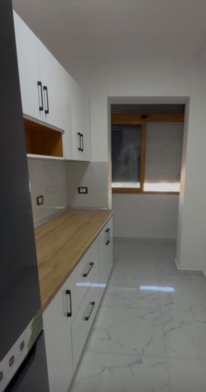 Apartament me qera 2+1 Rruga e Elbasanit