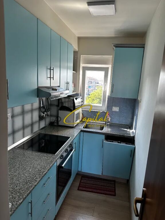 APARTAMENT ME QIRA 2+1 BRRYLI 650 EURO
