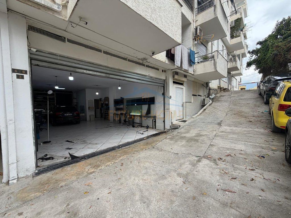 For sale, Business Unit, Fresk, Tirana