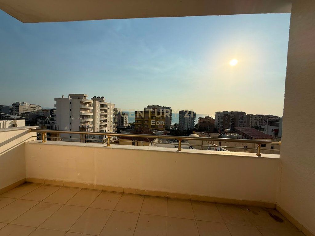 Shitet Apartament 1+1 me Pamje Deti – Shkëmbi i Kavajës - Çmimi: 73,000 €