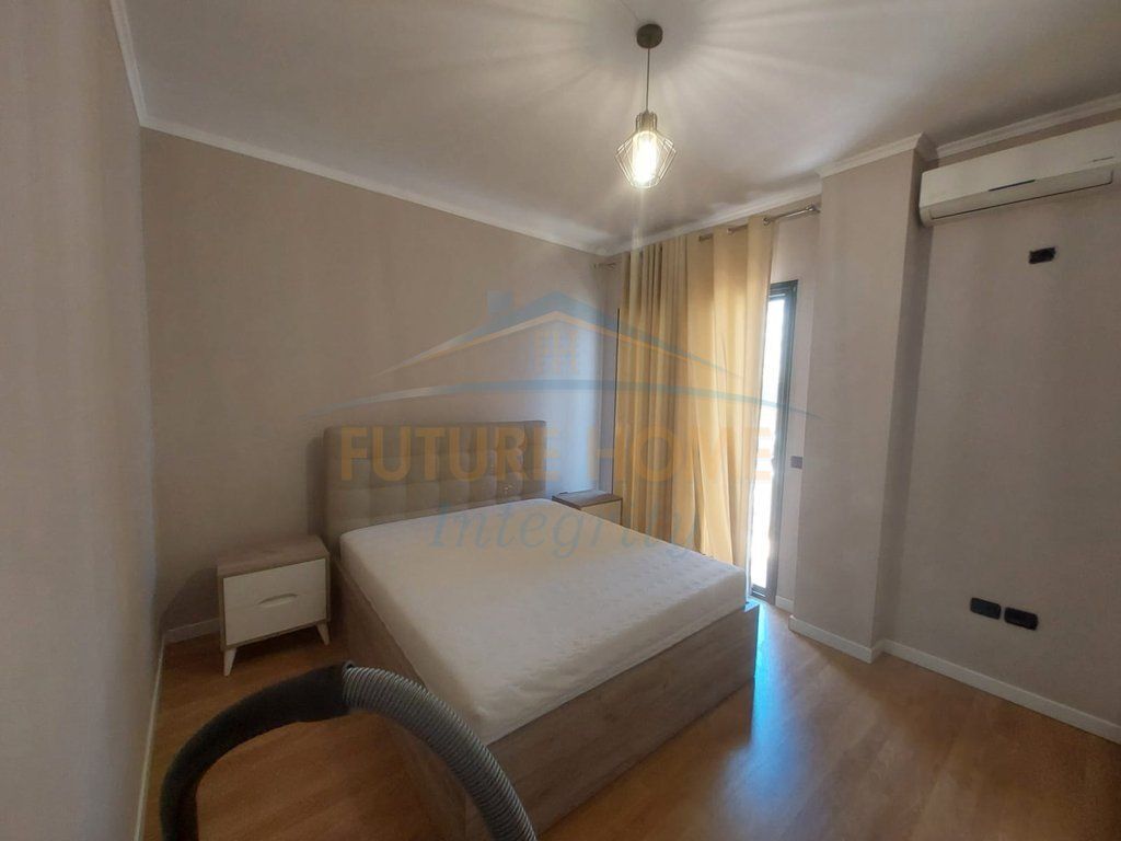 Affitto, Appartamento 2+1, Ali Demi, Tirana.