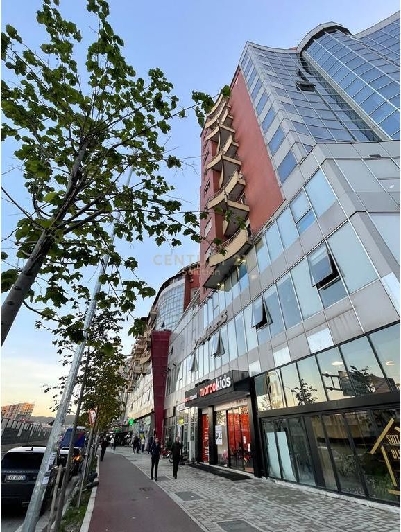 COMMERCIAL SPACE FOR RENT IN ASTIR