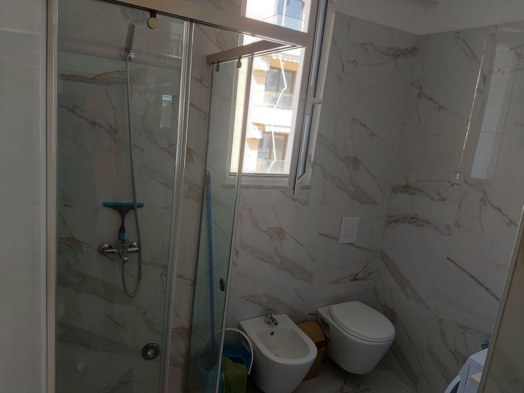 🏠 Appartamento 1+1 in Affitto – Shkëmbi i Kavajës