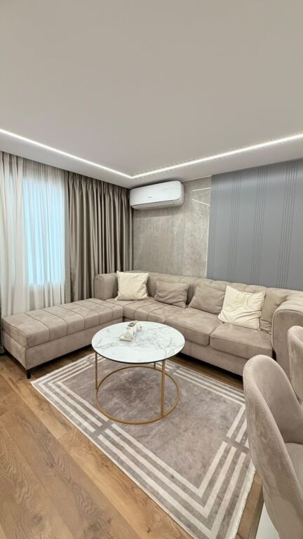 Apartament 2+1+2 per qira te Liqeni i Thate !