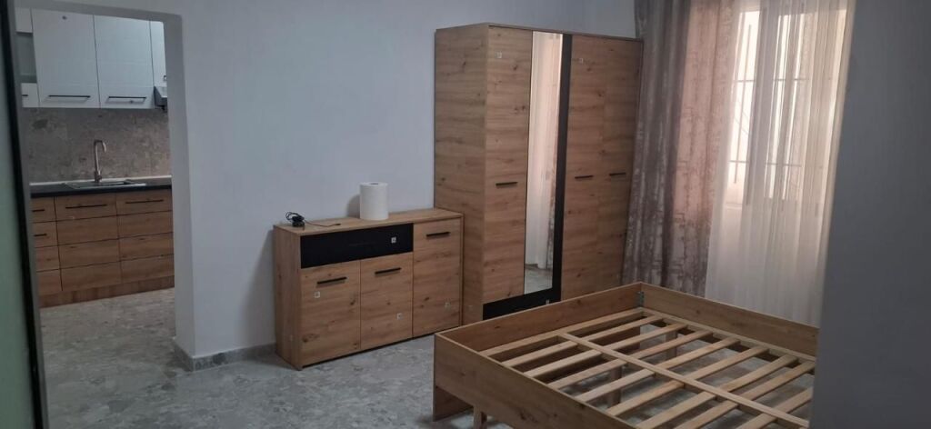 Garsionjere me qera prane Qytet Studenti !