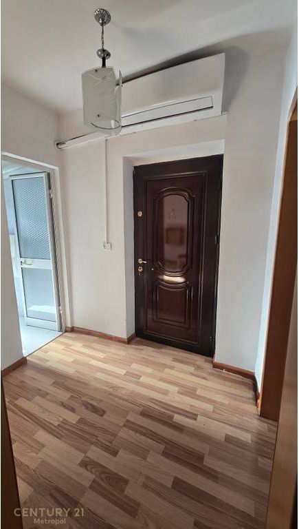 APARTAMENT 2+1 📍 PËRBALLË "HARRY FULTZ"! 13,000,000 Lekë
