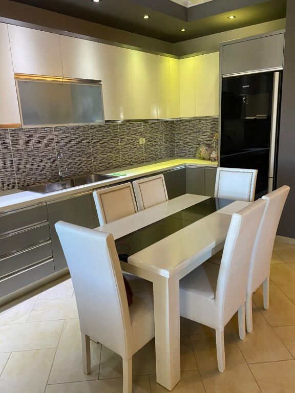 Shitet Apartament 2+1+2+Bllk  📍Unaze,Afer Collakut