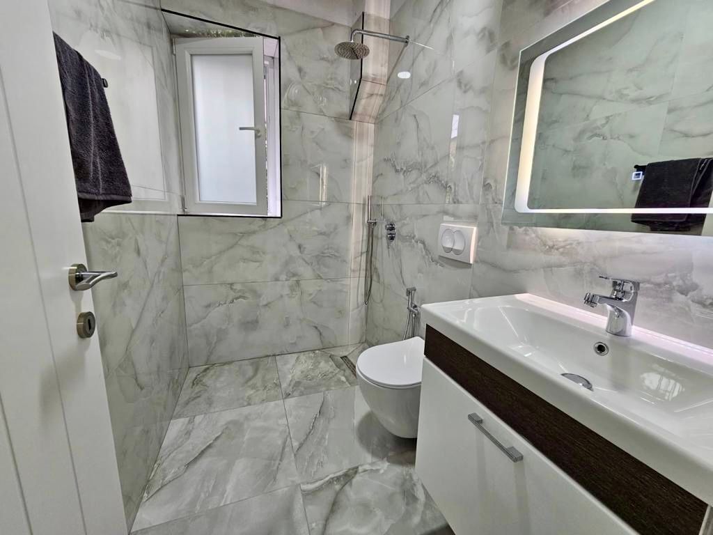 🏡 RENT Apartment 1+1 📍 Kavaja Street, Near the Clinic “Our Lady of the Good Council” ✨