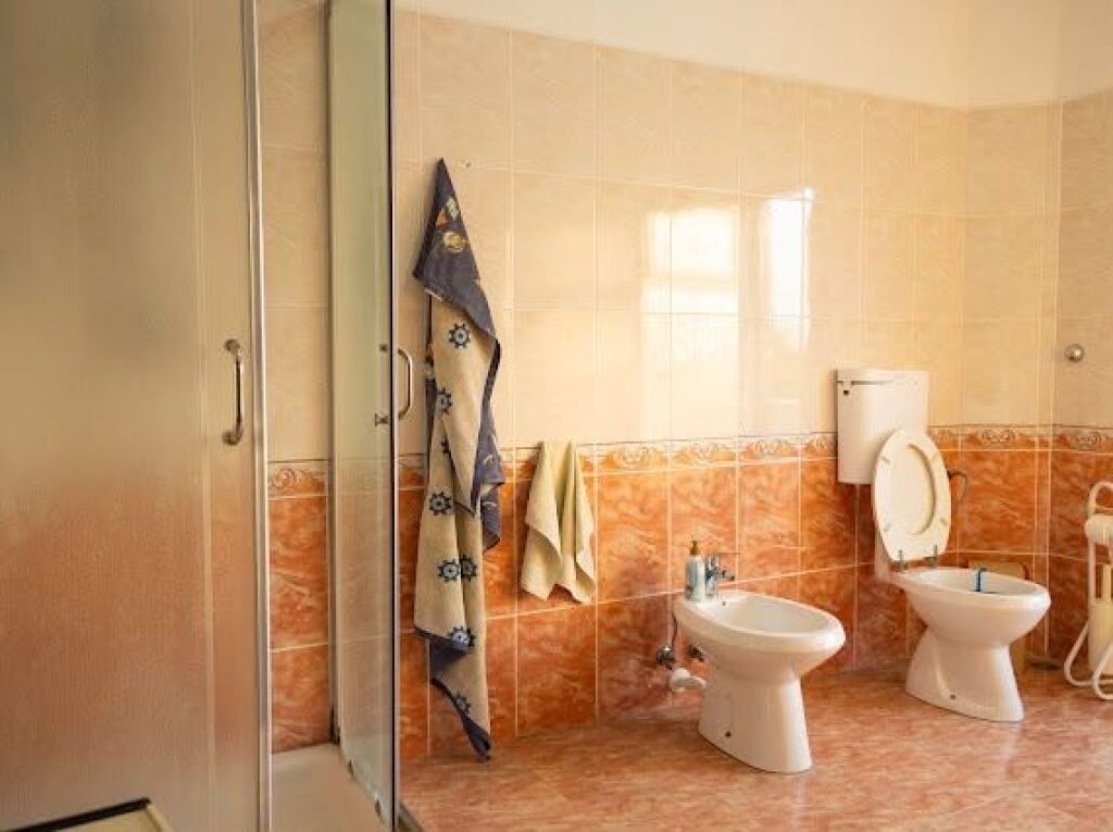 20668516🏢✨ 3-STORY VILLA FOR SALE IN THE SHIJAK AREA✨🏢