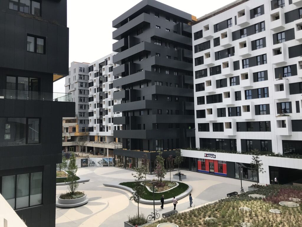 APARTAMENT 2+1 PËR SHITJE – RRUGA E KAVAJËS