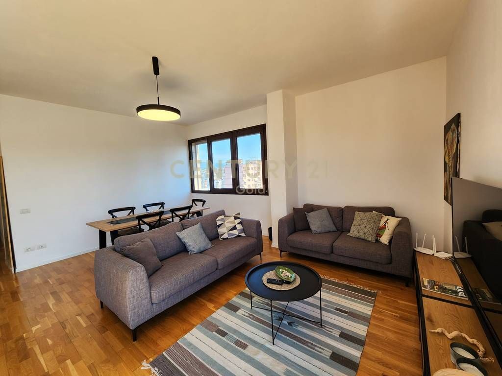 Premium Apartment with Veranda+Parking Space for Rent, Barrikadave Street