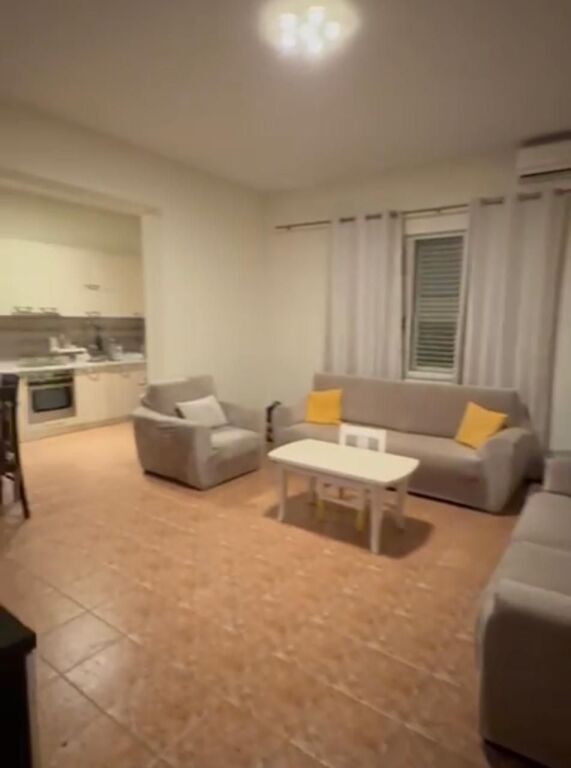 2+1 apartment for rent on Bardhyl street