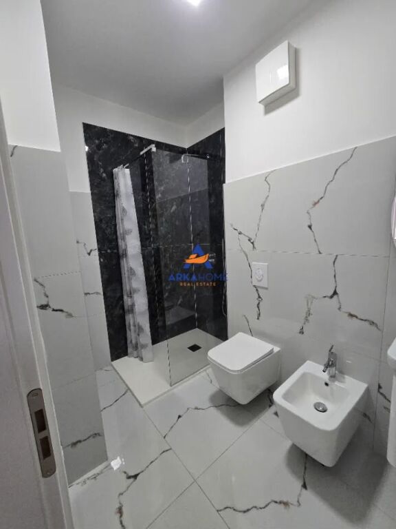 AFFITTASI APPARTAMENTO 3+1+BALCONE " DON BOSCO " 750 EURO