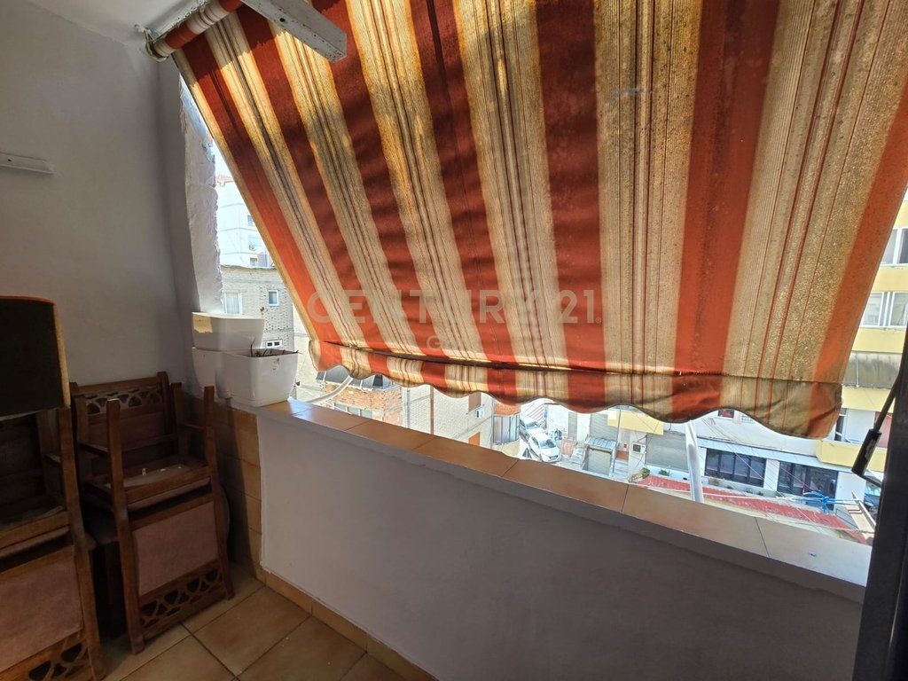 Apartament 1+1 per shitje prane shkolles se baletit 115,000 € 10,700,000 Lekë