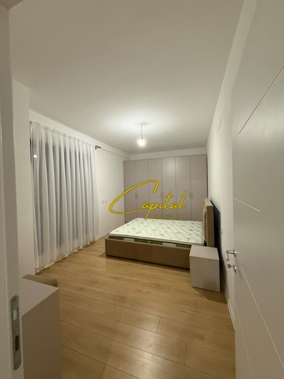 APARTAMENT ME QIRA 1+1 BULEVARDI I RI 55.000 LEKE