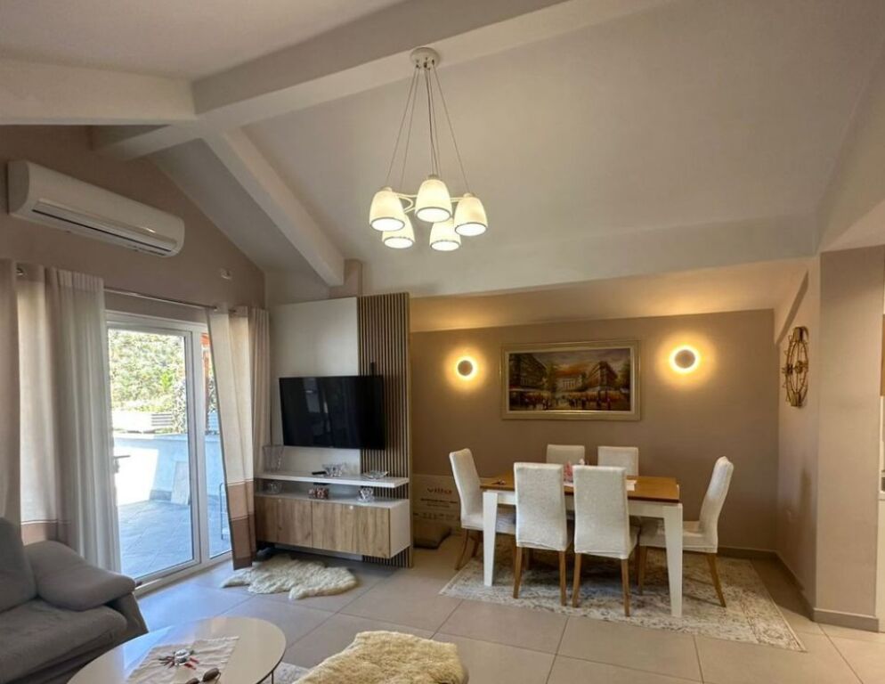 Jepet me qera apartamenti 2+1