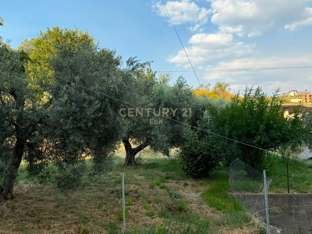 Shitet Apartament 1+1 me Pamje Deti – Shkëmbi i Kavajës - 85,000 €