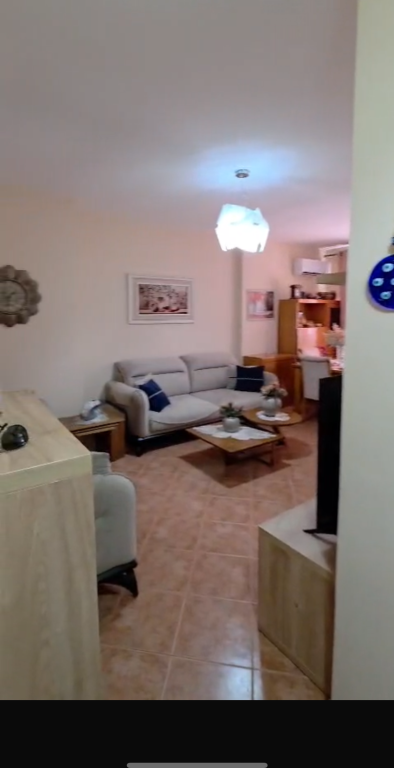 Apartment 1+1 for rent E kavajes Street near Dine Hoxha mosque!