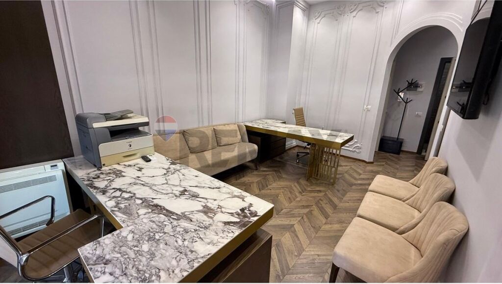 Office - For Rent - Delijorgji Complex, Tirana