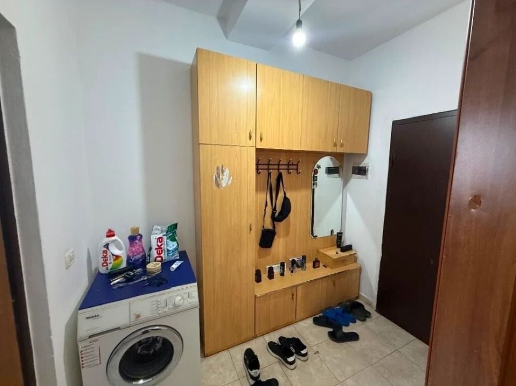 APARTAMENT 1+1 35,000 LEKE LAPRAKE