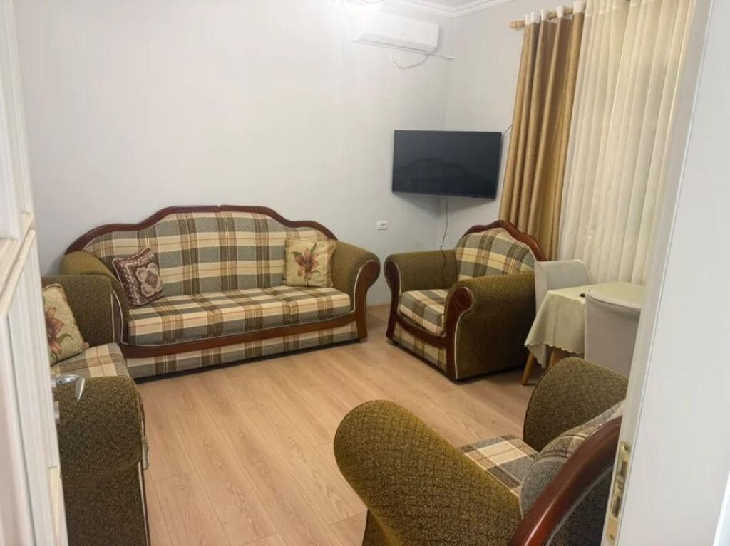 Porcelan, first floor of a villa for rent. 1+1! 40,000 Leke