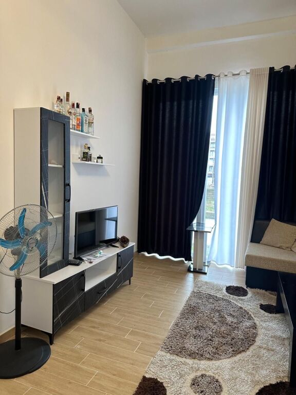 In affitto 2+1 Astir Tudas 50,000 leke