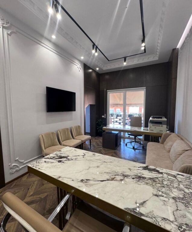 Office for rent opposite Amerikan 3 at Golden Park!
