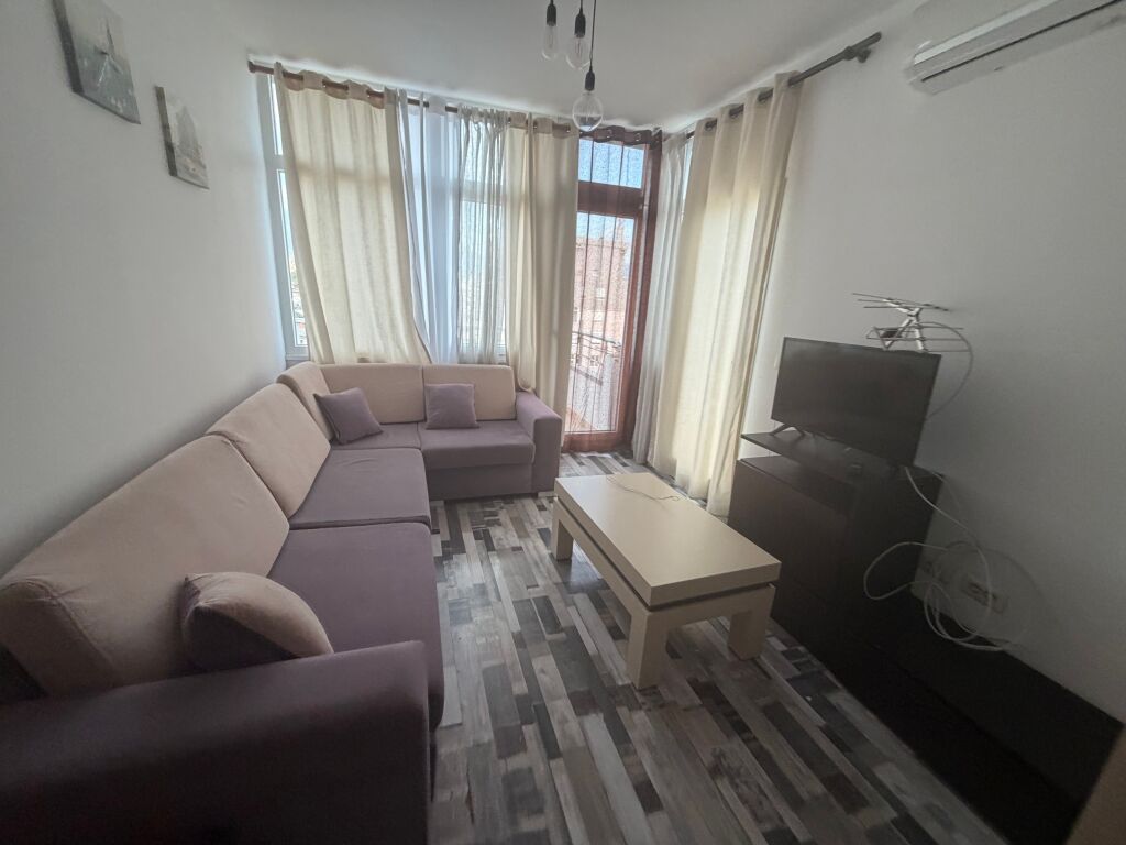 1+1, kat 6 pa ashensore, Vasil Shanto, 600 euro